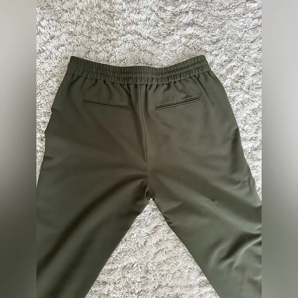 Pants - Picture 3 of 4